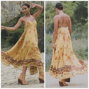 💰SOLD💰 ☀️Spell Mystic strappy gown☀️